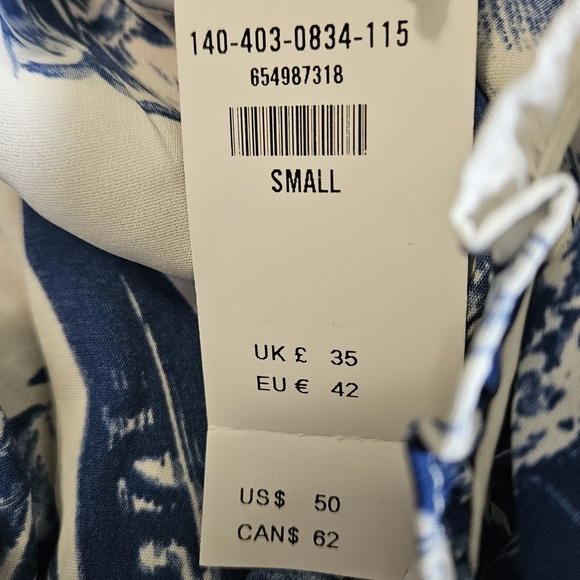 ABERCROMBIE Floral Flutter Sleeve V Neck Tie Front Blouse. Blue/white. S NWT - Picture 2 of 14